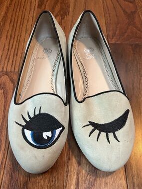 Rara Avis by Iris Apfel "winking eye" smoking loafers flats size 8W